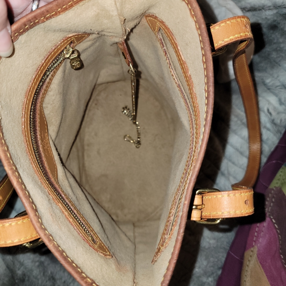 FIRM Vintage LV Monogram Bucket Bag - Picture 9 of 16